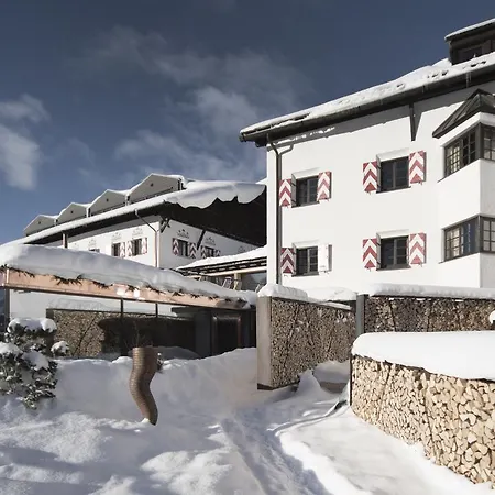 Jagdschloss فندق 4*