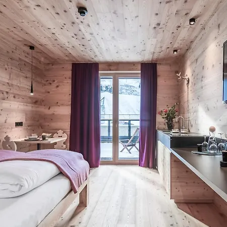 Jagdschloss فندق كوهتاي