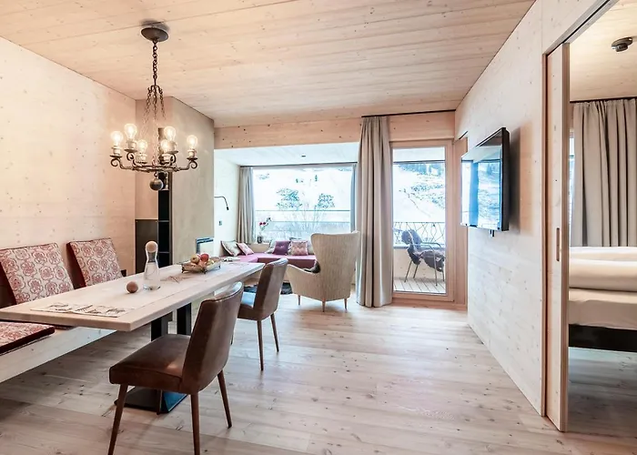Otel Jagdschloss 4*