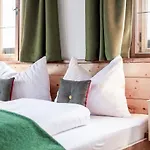 Hotel Jagdschloss 4*