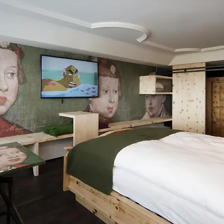 Hotel Jagdschloss Resort 4*